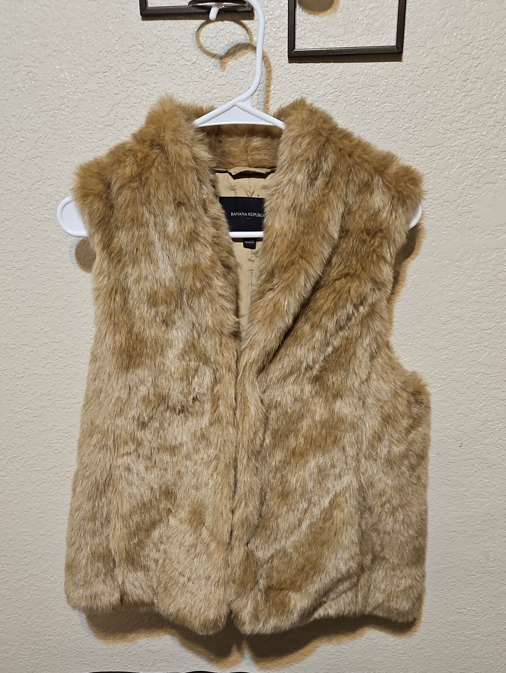 Banana Republic Faux Fur Vest in Tan